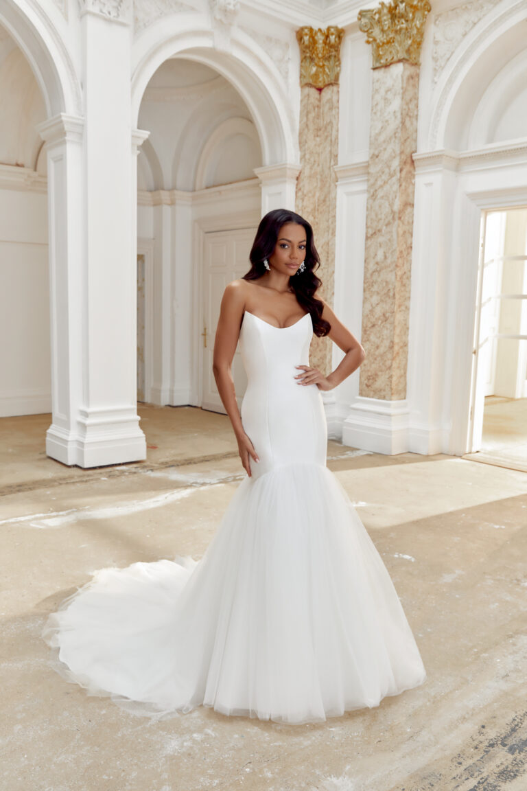 44550_FF_Sincerity-Bridal_02